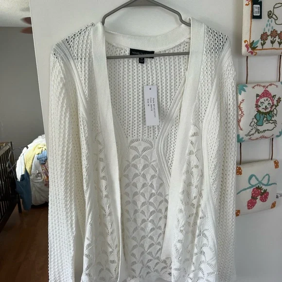 WHITE CARDIGAN - Picture 5 of 14